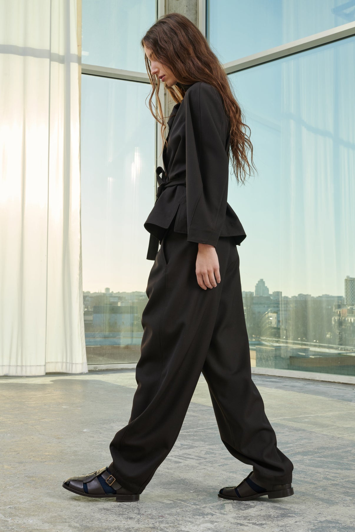 THEIA BLACK JACKET vue 4