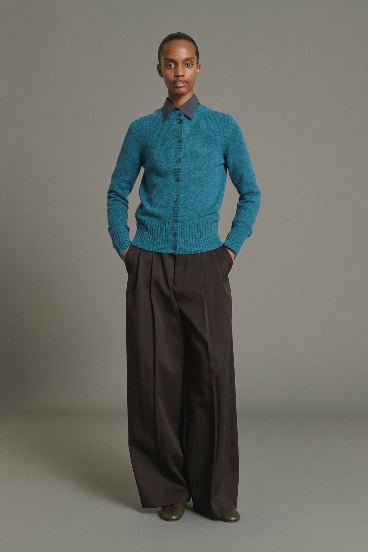 Fugu Cardigan - Persian Blue - Merino Wool - Women vue 1